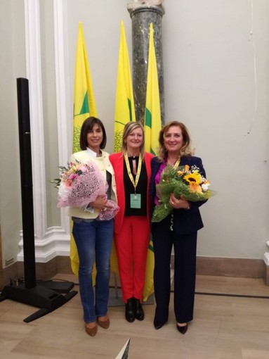 Foto 1: da sinistra Monica Merotto, neo eletta Responsabile nazionale di Donne Impresa Coldiretti; Cristina Adelmi; Lorella Ansaloni, Responsabile nazionale uscente