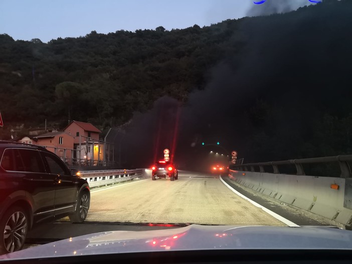 Foto dal gruppo Facebook Comitato Autostrade Chiare