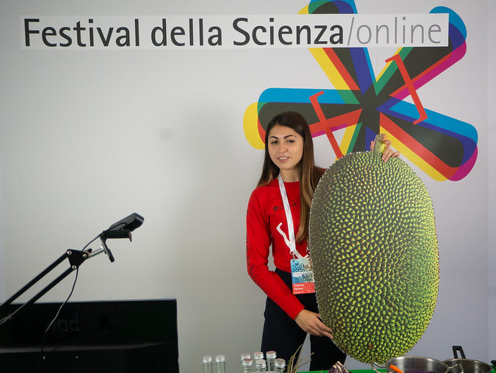 Prosegue fino al 12 novembre il Festival della Scienza per le scuole