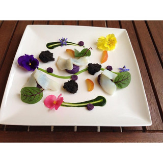 'Gustare i Fiori' : lunedì 28 aprile una cena di Gala esclusiva a Villa Ormond di Sanremo: prenotazioni aperte