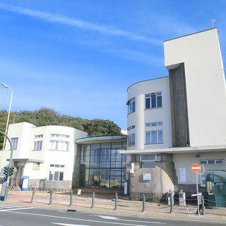 Bimba morta per l'ingestione di una pila: Gaslini in prima linea contro il "killer silenzioso"