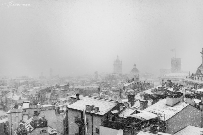 Il Pd sulla neve a Genova: &quot;Mancano sale e catene agli autobus, amministrazione inadeguata&quot;