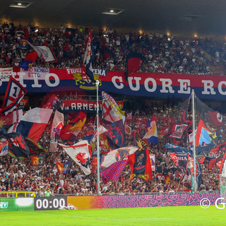 Il Genoa promosso in serie A, Toti: "Club storico che torna nel palcoscenico che più gli compete"