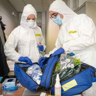 Vaccinazione a domicilio, Toti: "Potenzieremo le squadre territoriali per finire il prima possibile la vaccinazione dei non deambulanti"