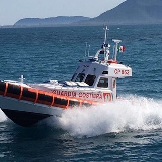 Le due navi incastrate per la collisione a largo della Corsica si sono separate (VIDEO)