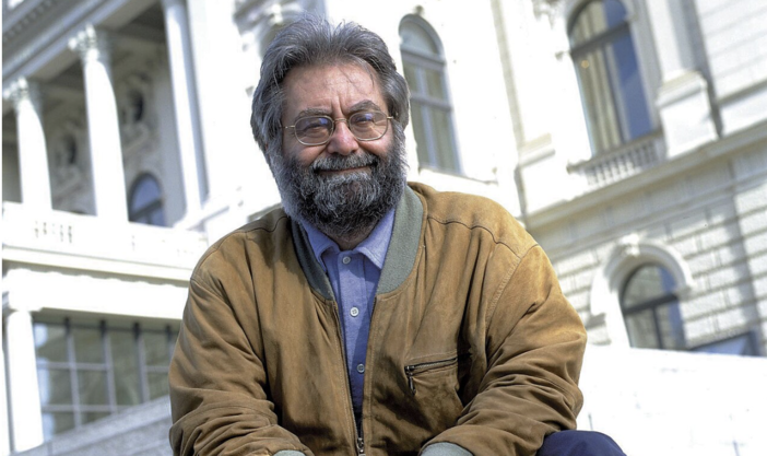 Al Maestro Gian Piero Reverberi un riconoscimento dal Consiglio Comunale: "Onorando lui onoriamo la storia e il prestigio della nostra città" Al Maestro Gian Piero Reverberi un riconoscimento dal Consiglio Comunale: "Onorando lui onoriamo la storia e il prestigio della nostra città"