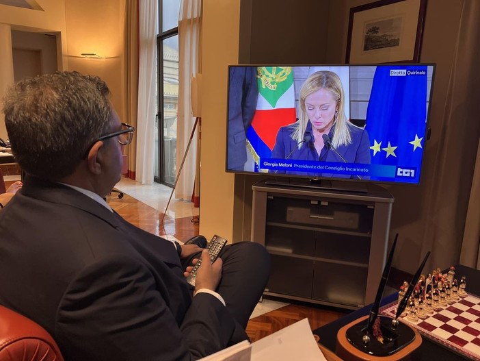 Governo Meloni, Toti: "Nominata non per quota rosa ma per capacità, bel giorno per il Paese" Governo Meloni, Toti: "Nominata non per quota rosa ma per capacità, bel giorno per il Paese"