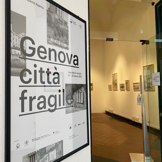 Genova città fragile: inaugurata l'esposizione di lavori fotografici Genova città fragile: inaugurata l'esposizione di lavori fotografici