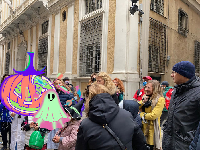 Caruggi: va verso il tutto esaurito il Lungo Weekend del Mistero alla scoperta del Centro Storico Caruggi: va verso il tutto esaurito il Lungo Weekend del Mistero alla scoperta del Centro Storico