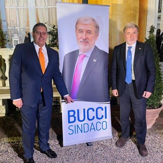 Elezioni comunali, in 300 alla cena organizzata per Bucci a villa Lo Zerbino Elezioni comunali, in 300 alla cena organizzata per Bucci a villa Lo Zerbino