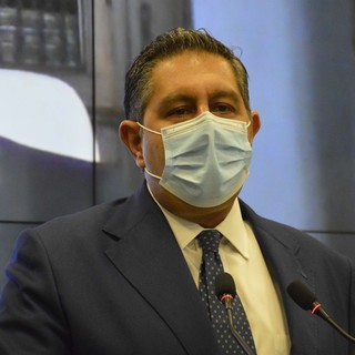Covid, Toti: "Il 40% dei liguri ha completato il ciclo vaccinale"