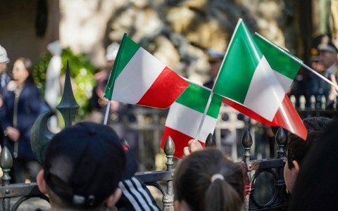Giornate Mazziniane, a Staglieno celebrata la Giornata dell’Unità Nazionale, della Costituzione, dell’Inno e della Bandiera