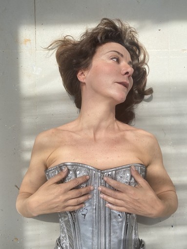 Il 3 novembre va in scena al teatro Duse "Giovanna D'Arco" interpretata da Gaia Aprea