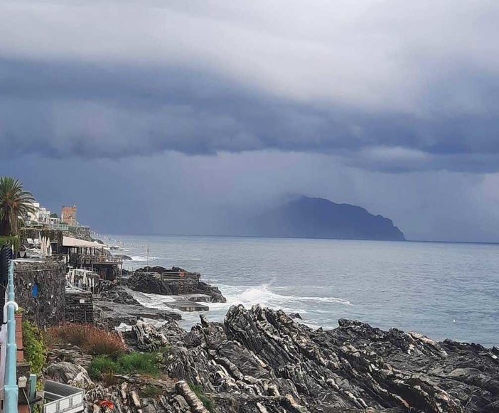 Meteo, Pasqua a rischio: previste piogge su tutta la Liguria