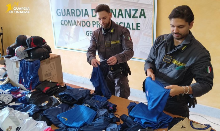 Dal sequestro alla solidarietà, la Guardia di Finanza dona oltre 2.600 articoli all’associazione AFET Aquilone
