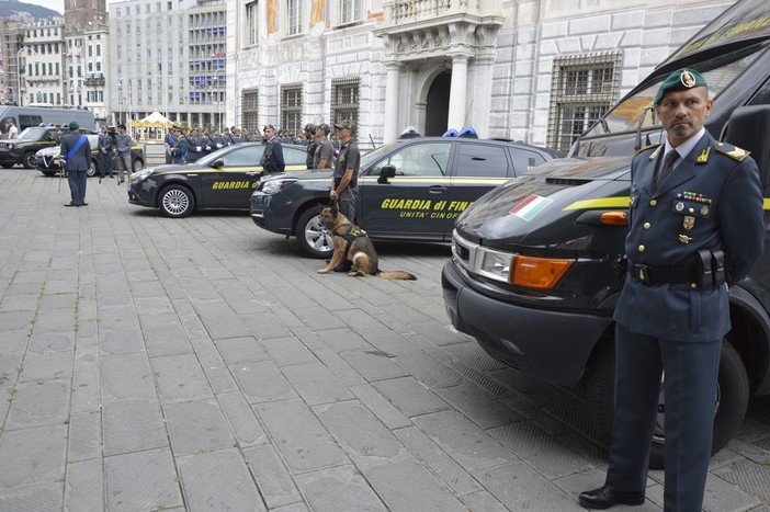 Due imprenditori genovesi denunciati per violazione delle leggi sull'immigrazione Due imprenditori genovesi denunciati per violazione delle leggi sull'immigrazione