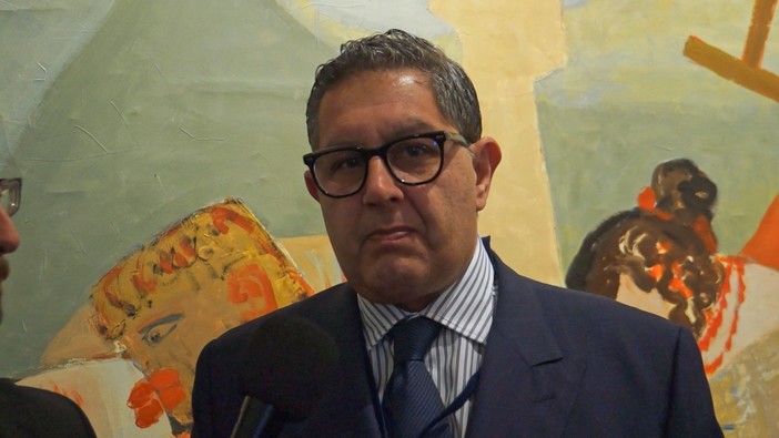 Fondi del bilancio per i costi aggiuntivi della sanità, Toti: "Dimostra solidità di bilancio" Fondi del bilancio per i costi aggiuntivi della sanità, Toti: "Dimostra solidità di bilancio"