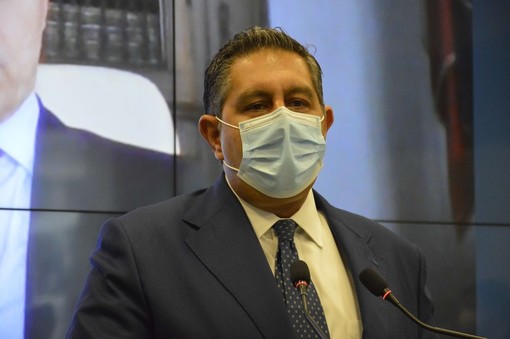Covid, Toti: "Il 40% dei liguri ha completato il ciclo vaccinale" Covid, Toti: "Il 40% dei liguri ha completato il ciclo vaccinale"