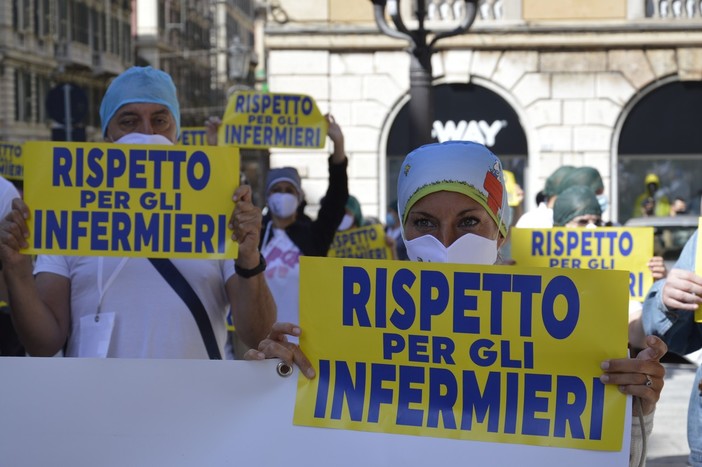 Nursing Up: "A metà dicembre il sistema sanitario sarà al collasso" Nursing Up: "A metà dicembre il sistema sanitario sarà al collasso"