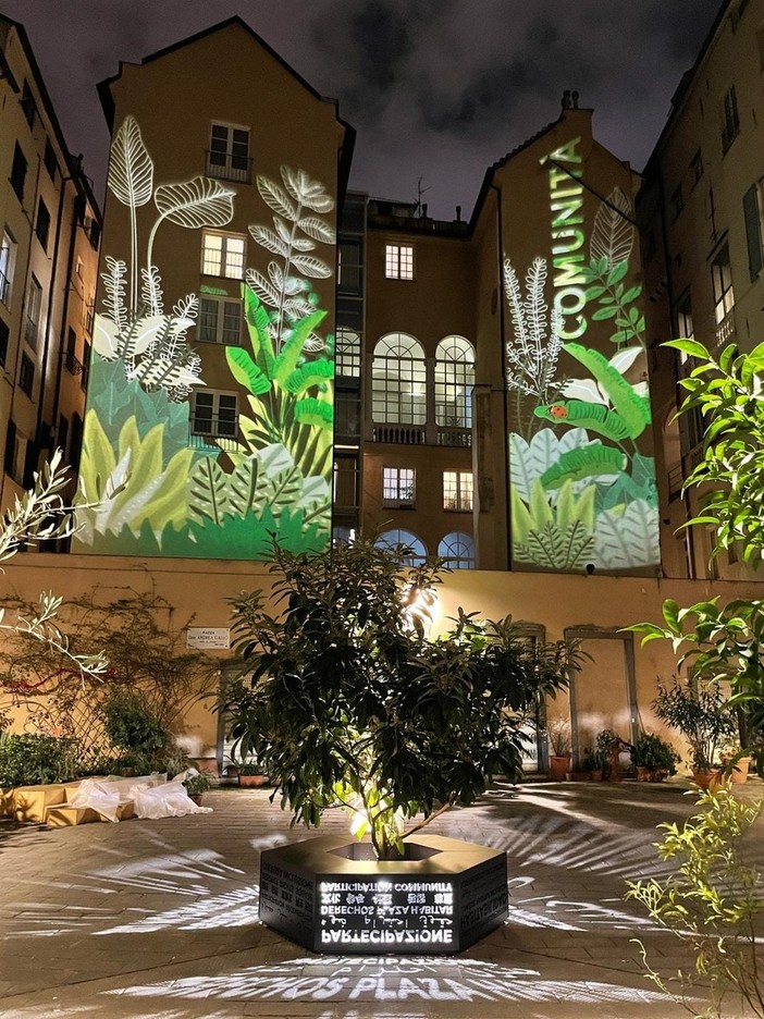 Si illumina piazza Don Gallo. Presto altre nove opere di lighting designer in altrettante piazze del Centro Storico (FOTO) Si illumina piazza Don Gallo. Presto altre nove opere di lighting designer in altrettante piazze del Centro Storico (FOTO)