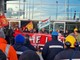 Sciopero e corteo dei lavoratori ex Ilva contro la lenta agonia degli stabilimenti