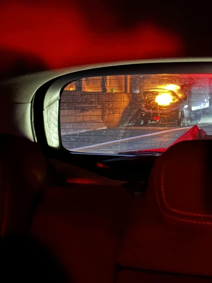 Veicolo in fiamme in A10, riaperta questa mattina l'autostrada