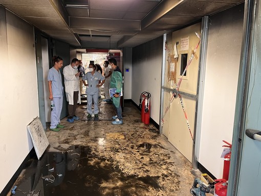 I consiglieri Pastorino e Rossetti in visita al San Martino: "Priorità la sicurezza di pazienti e operatori" I consiglieri Pastorino e Rossetti in visita al San Martino: "Priorità la sicurezza di pazienti e operatori"