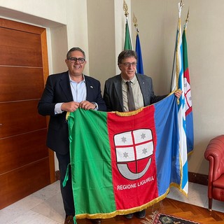 Il presidente Toti incontra l'ambasciatore di Israele in Italia Alon Bar