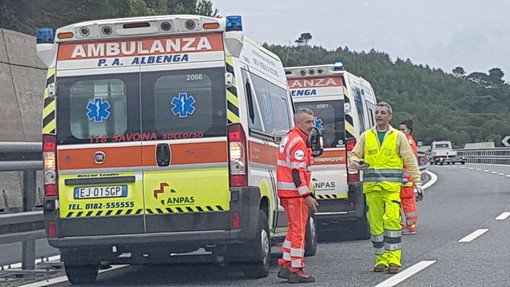 Incidente sull'Autostrada A10 tra Finale e Spotorno, code e rallentamenti Incidente sull'Autostrada A10 tra Finale e Spotorno, code e rallentamenti