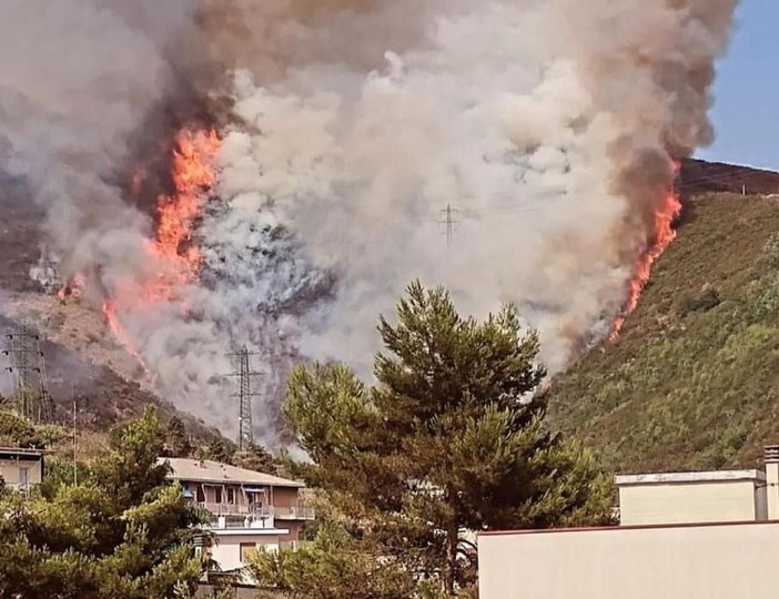 Foto e video tratti dal gruppo Telegram NowCasting Limet