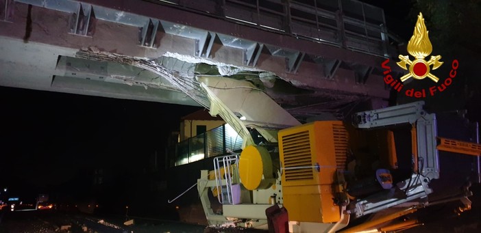 Varazze, sarà demolito il cavalcavia di via Vignetta. Pierfederici: "Danneggiato in maniera irreparabile"