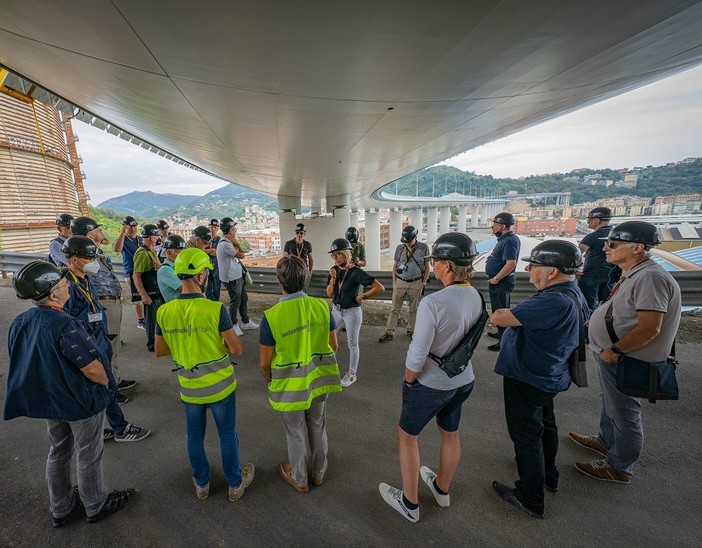 Turismo: tour dei Rolli, convegno e visita ai grandi cantieri infrastrutturali del “modello Genova" per 130 ingegneri di eccellenza svizzeri.