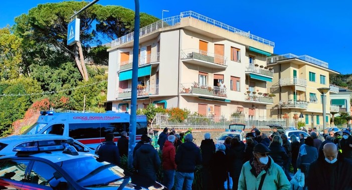 Arenzano, anziano investito sulle strisce pedonali nei pressi della passeggiata