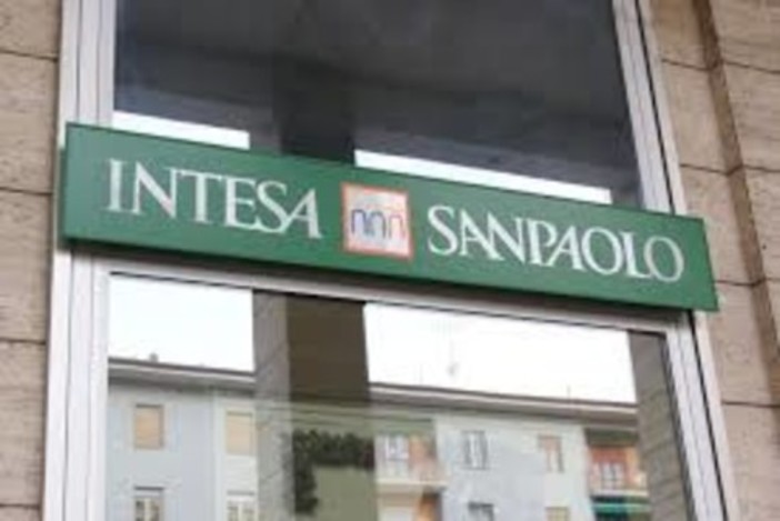 Da Intesa Sanpaolo 10 miliardi di euro con Garanzia SACE per investire nell'indipendenza energetica delle imprese Da Intesa Sanpaolo 10 miliardi di euro con Garanzia SACE per investire nell'indipendenza energetica delle imprese