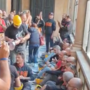 Ex Ilva, la protesta si sposta dentro la Prefettura: lavoratori occupano l'edificio Ex Ilva, la protesta si sposta dentro la Prefettura: lavoratori occupano l'edificio