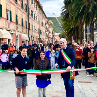 Sestri Levante: inaugurata la nuova Passeggiata a Mare di Riva Levante con i fondi Pnrr Sestri Levante: inaugurata la nuova Passeggiata a Mare di Riva Levante con i fondi Pnrr