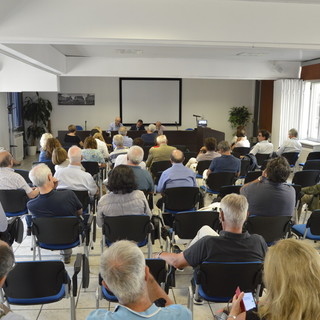 Appuntamento per riflettere sulla contemporaneità con "Nel secolo della piena globalizzazione"