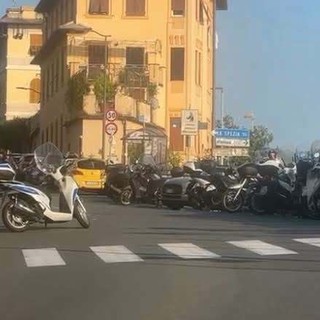 Sori, scontro frontale tra auto e moto: morto un 51enne