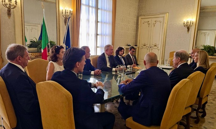 Forno elettrico a Cornigliano, Urso: "Oggi Genova ha detto di sì in modo unitario"