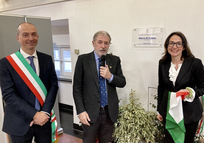 Intitolati alla memoria del Sindaco Di Capua gli uffici di Anci Liguria Intitolati alla memoria del Sindaco Di Capua gli uffici di Anci Liguria