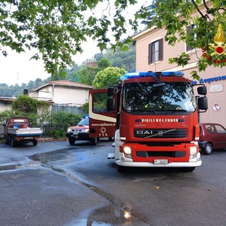 Incendio alla stazione di Acquasanta, intervengono i vigili del fuoco