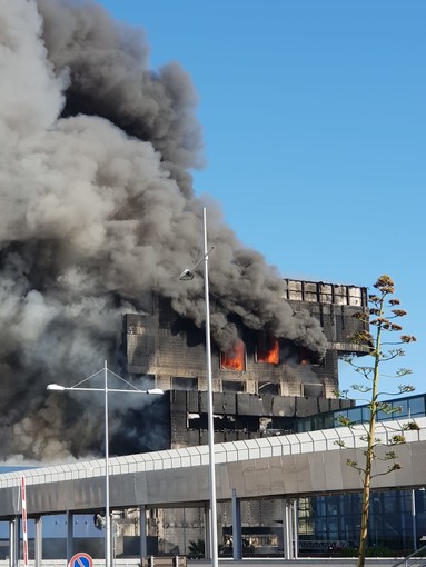 Incendio all'Autorità Portuale di Savona, il punto dell'assessore Giampedrone