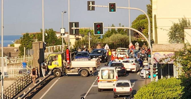 Incidente mortale a Bogliasco, le vittime sono Sergio Poggi e Daniele Callà Incidente mortale a Bogliasco, le vittime sono Sergio Poggi e Daniele Callà