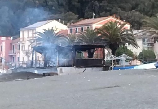 Bagnun di Riva Trigoso, la solidarietà della politica dopo l'incendio