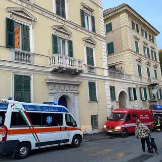 Castelletto, a fuoco un appartamento in passo Caporale Pietro Barsanti (Foto)