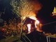 Montoggio, incendio distrugge una casa di due piani, vigili del fuoco al lavoro tutta la notte (FOTO)