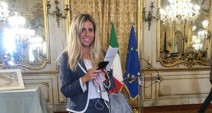 “Alla portavoce di Toti una delega di competenza assessorile”, in consiglio regionale tiene banco la questione staff del presidente