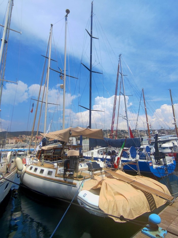 Arriva dall'America a Genova la barca a vela Jancris, con un progetto per monitorare le microplastiche nell'oceano Arriva dall'America a Genova la barca a vela Jancris, con un progetto per monitorare le microplastiche nell'oceano