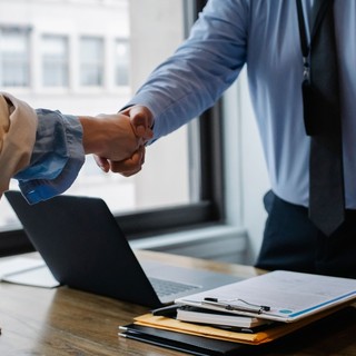 Gen Z - Il mondo dei giovani - Cercare lavoro nel 2026: serve esperienza per iniziare, ma chi ti dà la possibilità di farla?