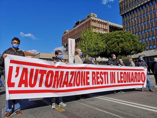 Secondo giorno di protesta per i lavoratori di Leonardo decisi a difendere l'automazione